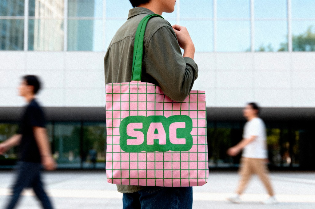 SAC Grid Tote